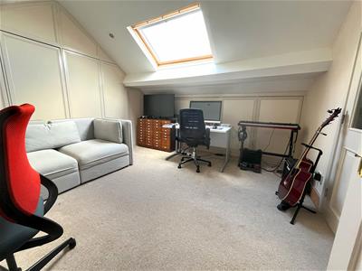 Attic Bedroom 5/TV room